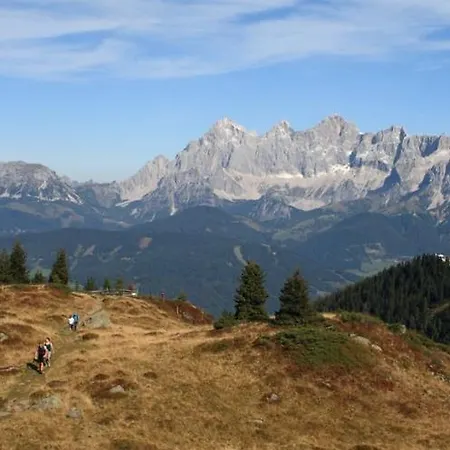 Hotel Zum Kaiserweg 3*